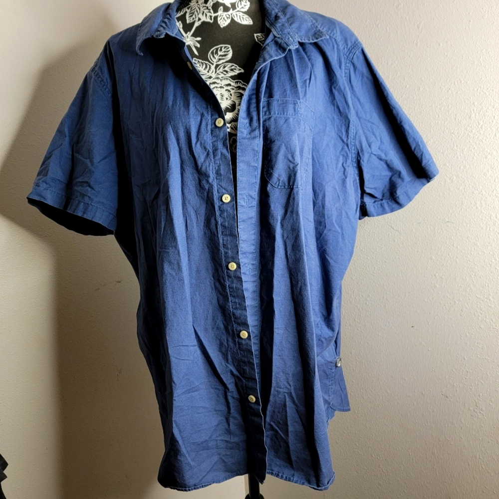#290 The North Face short sleeve button-up
